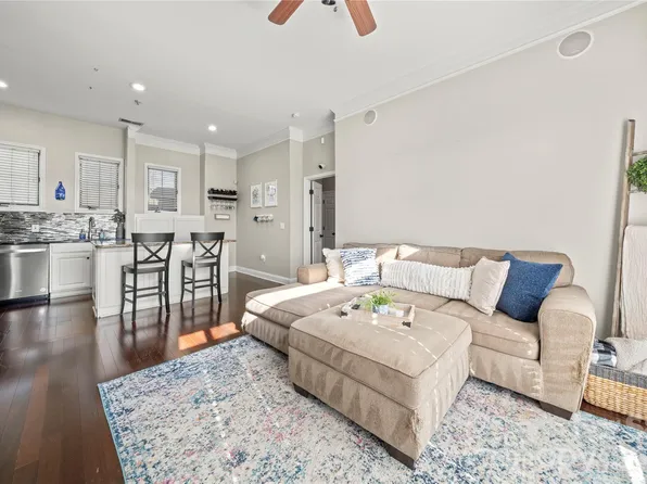 775 Garden District Dr #5106, Charlotte, NC 28202