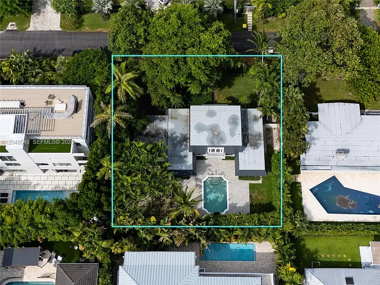 651 S Mashta Dr — Photo 3