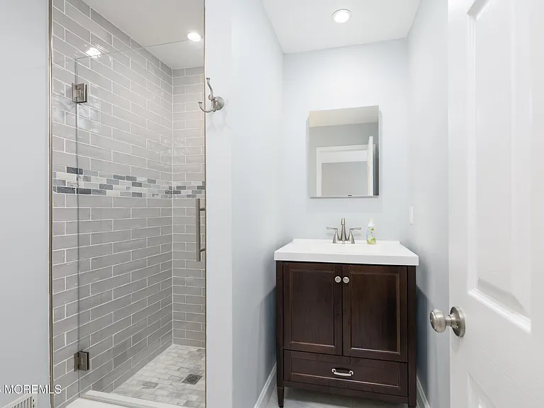 75 McKinley Dr — Photo 26