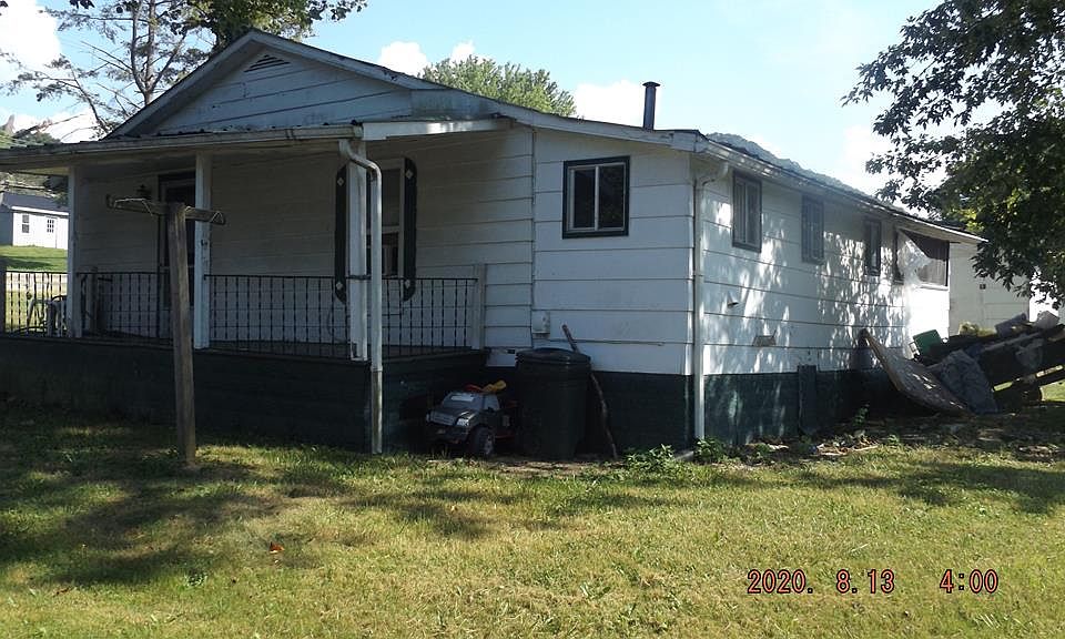 1st image of 24 White St