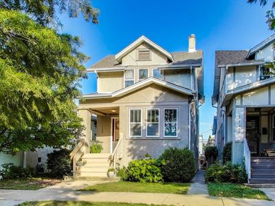 1124 S Humphrey Ave, Oak Park, IL, 60304