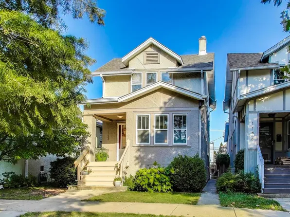1124 S Humphrey Ave, Oak Park, IL 60304