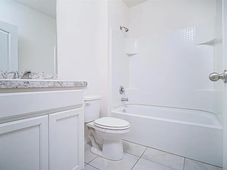 326 Meadowbrook Blvd — Photo 10