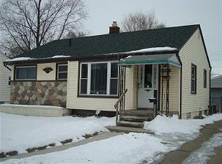 23050 Rosewood St, Oak Park, MI 48237