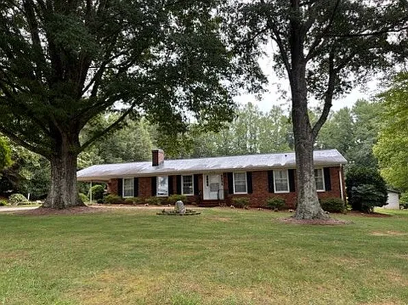8256 Ballard Rd, Colfax, NC 27235