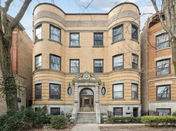 4028 N Sheridan Rd APT 1R, Chicago, IL 60613