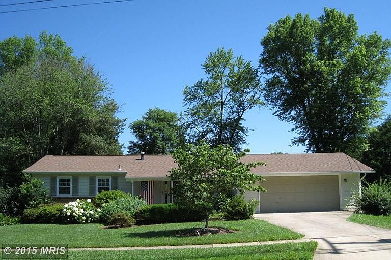 1st image of 8502 Queen Elizabeth Blvd