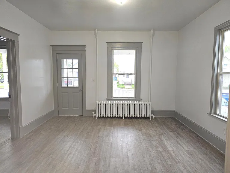 3912 Sheridan Rd #1 — Photo 10