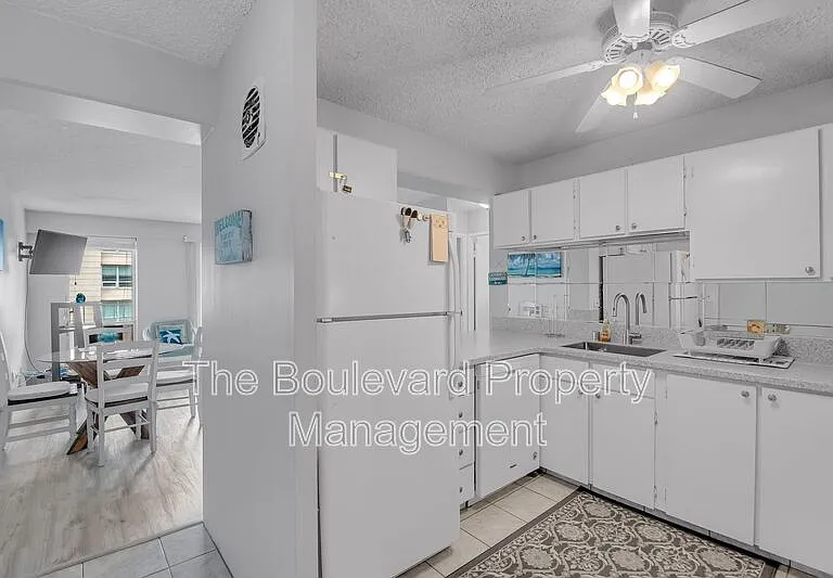 2575 Kuhio Ave #1001 — Photo 6