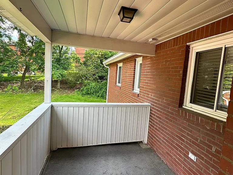219 McCully St #219 — Photo 7