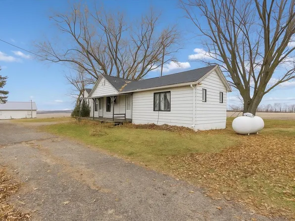 6337 & 6343 West Highway 11, Janesville, WI 53548