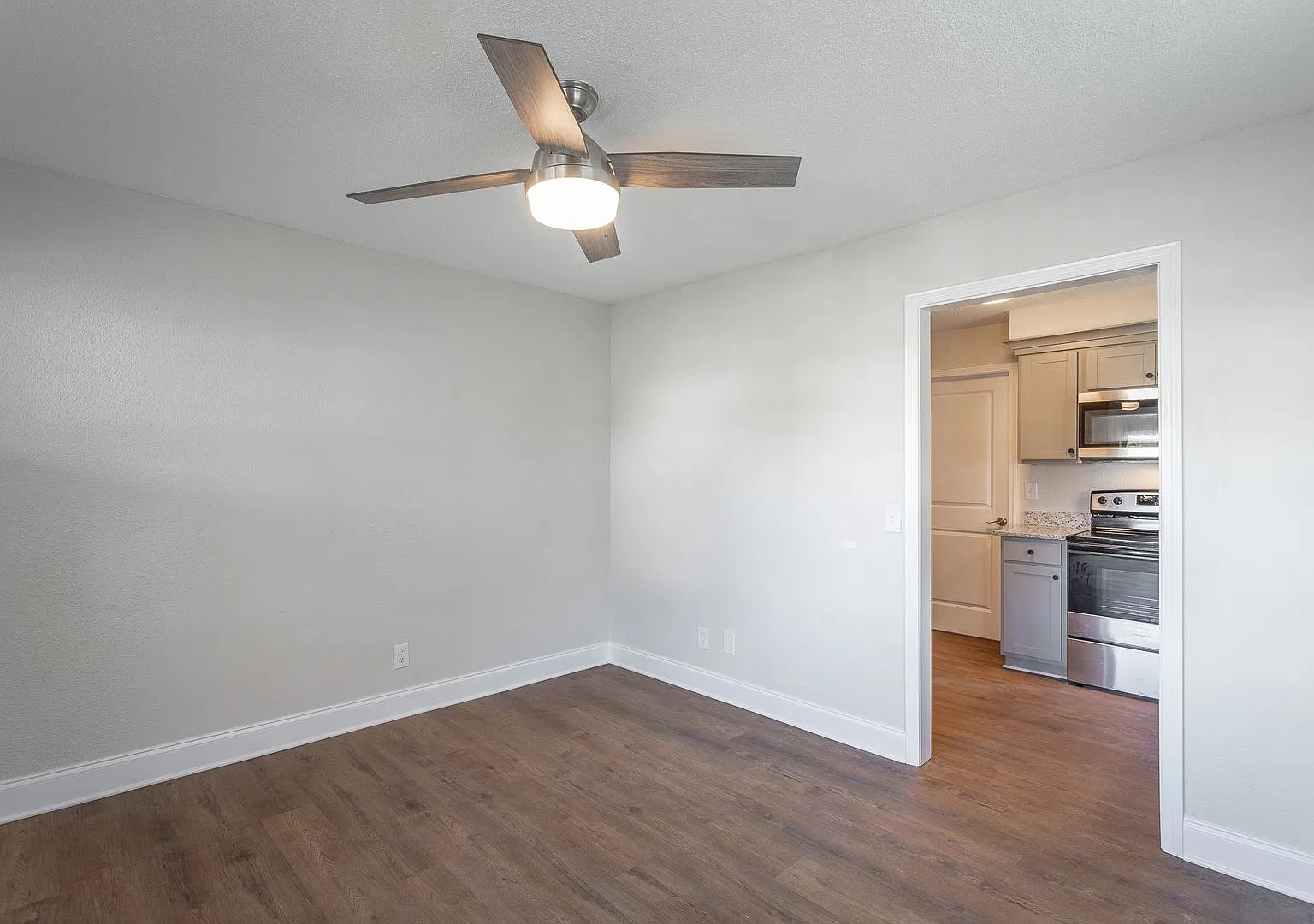 1902 S Watkins Street | Multifamily Living in Mill Town — Photo 4