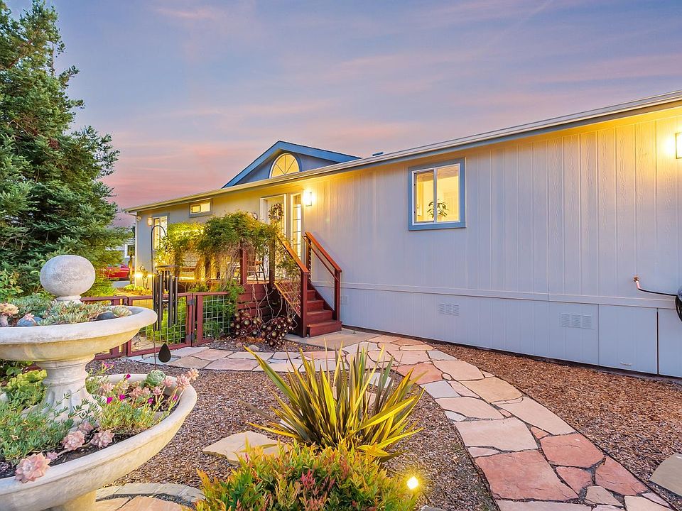 1st image of 376 Glacier Way