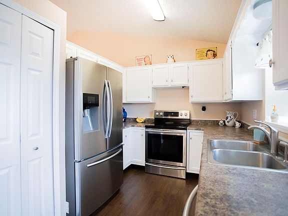 4th image of 8365 Freemantle Dr
