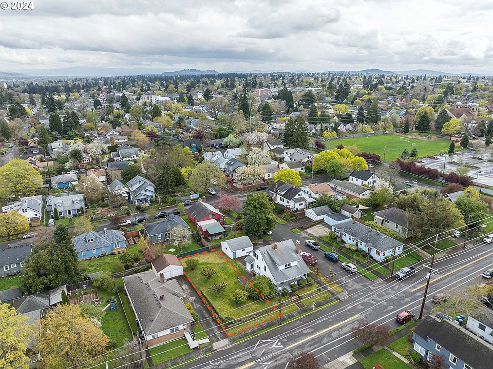 2nd image of N Vancouver Ave