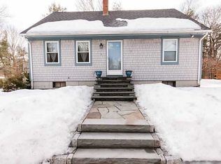 1 Wood River Cir, Richmond, RI 02832