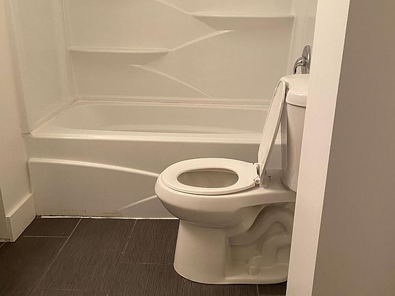 3rd image of 4 Sherman St #1