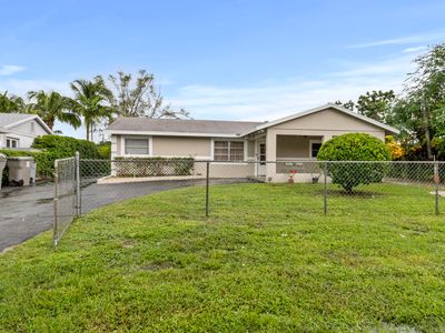 636 Snead Circle, West Palm Beach, FL, 33413