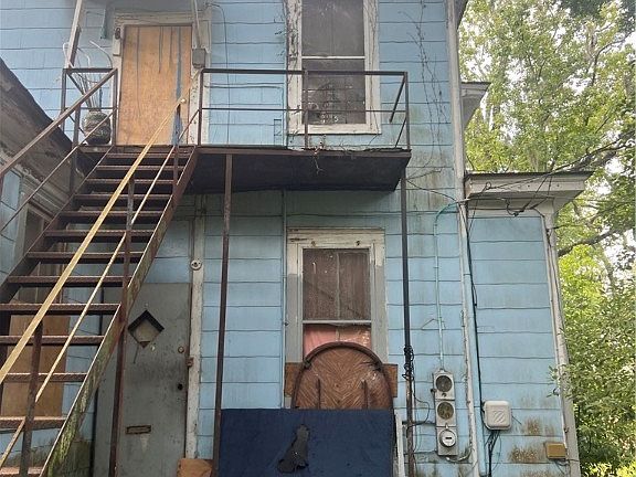 5th image of 1122 E 33rd Street