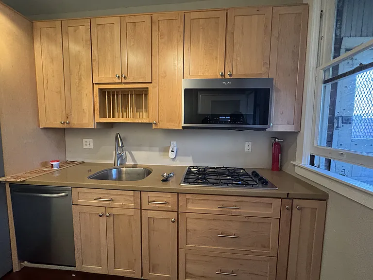 3421 E 16th Ave — Photo 10