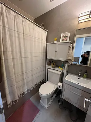 Rented by Delmark Realty LLC | media 23