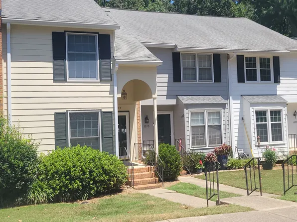 1373 Garden Crest Cir, Raleigh, NC 27609