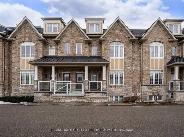 70 Lovegrove Ln, Ajax, ON L1S 0E7