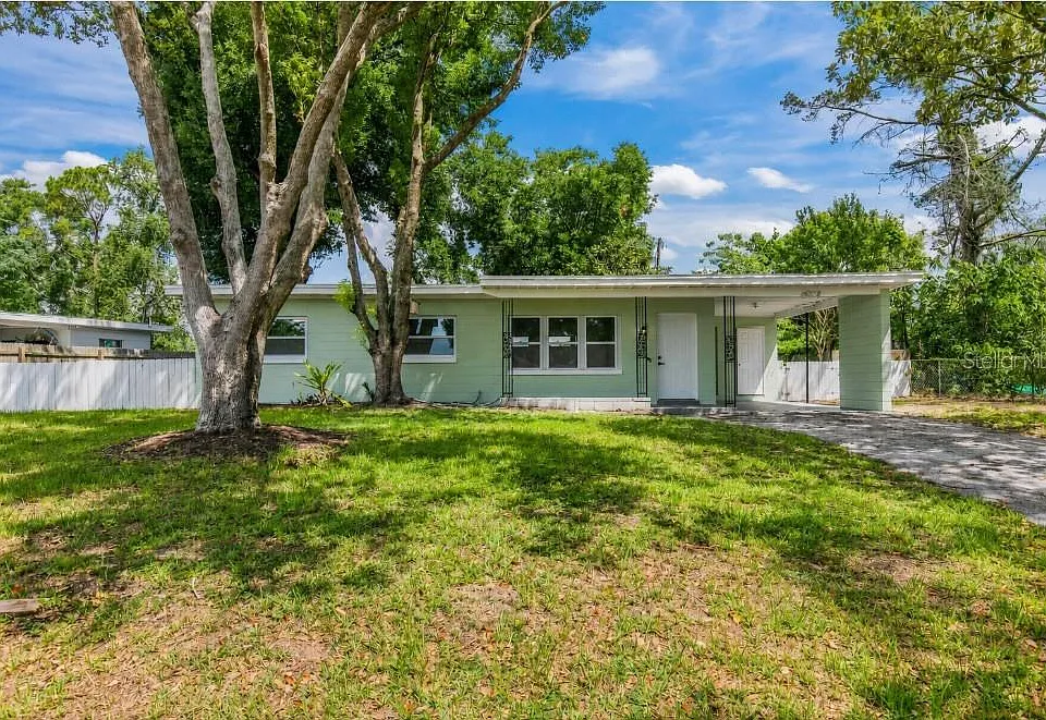 1435 Eden Dr