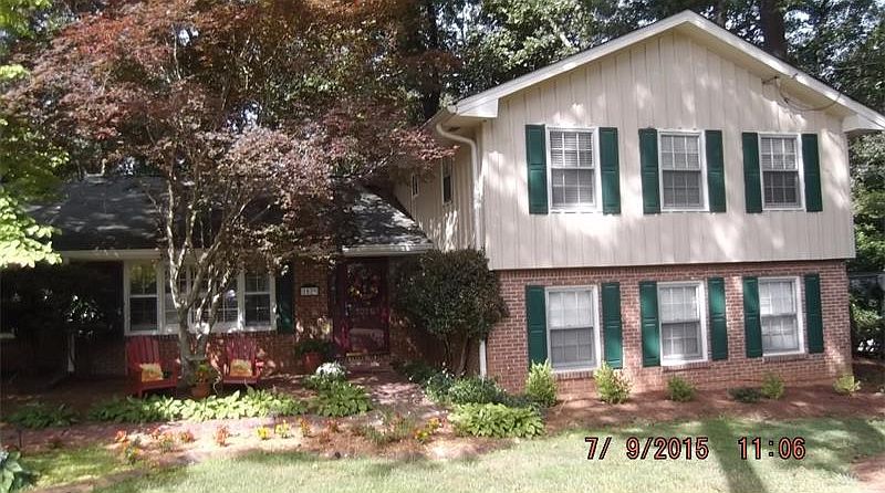 1st image of 1079 Evelyn Ln