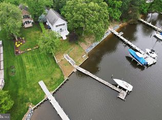 1761 Poplar Ridge Rd, Pasadena, MD 21122