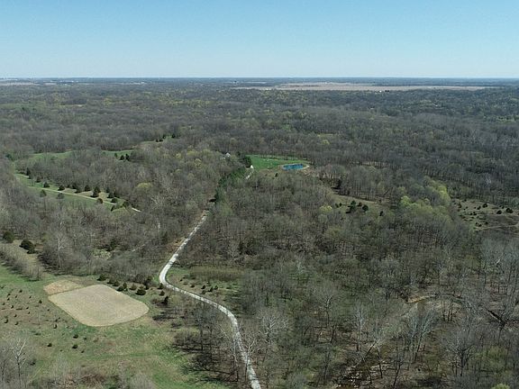 2nd image of 8000 W County Road 850 N