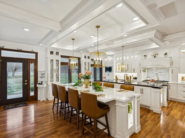 7488 Lowe Ln, Rockvale, TN 37153