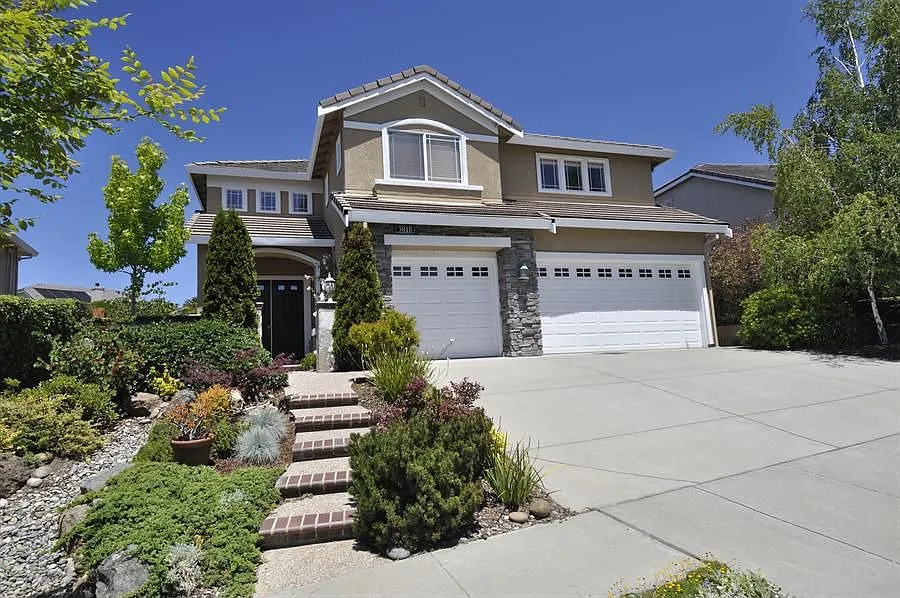 5818 Gold Creek Dr photo 1