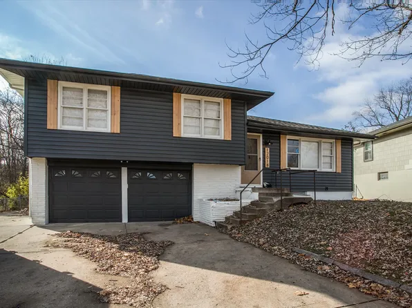 12018 Belmont Ave, Grandview, MO 64030