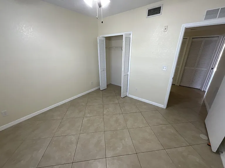 8342 Bernwood Cove Loop #809-809-809 — Photo 24