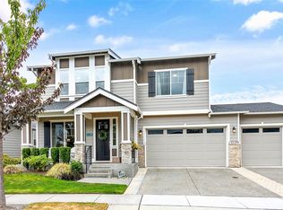 918 Rainier Loop, Mount Vernon, WA 98274