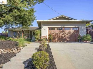 1120 Paradise Dr, Martinez, CA 94553