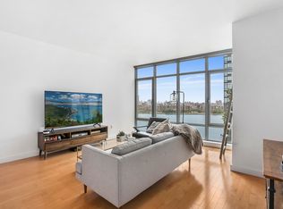 1 Northside Piers APT 18C, Brooklyn, NY 11249