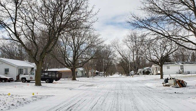2nd image of 317 W Bundy Ave