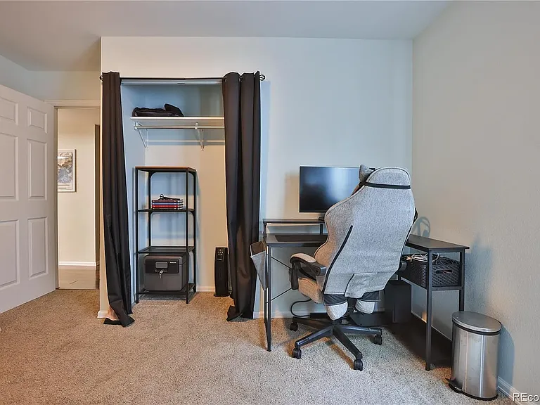 10118 Grove Loop #C — Photo 8