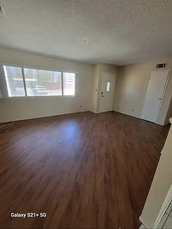 3 bed, 1232 sqft, $2,850 — Photo 4