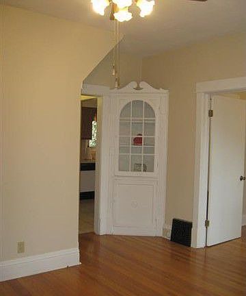 5th image of 4860 Grant St