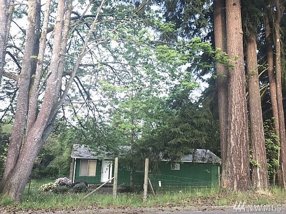 4th image of 11509 80th Ave E