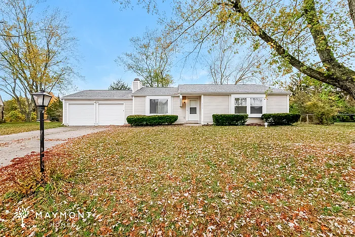 8220 Old Farm Rd — Photo 1