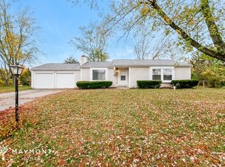 8220 Old Farm Rd, Indianapolis, IN 46256