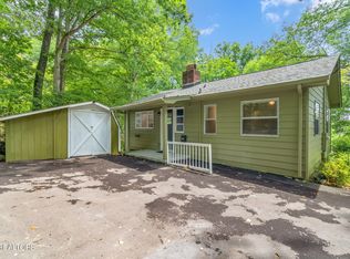 408 Delaware Ave, Oak Ridge, TN 37830