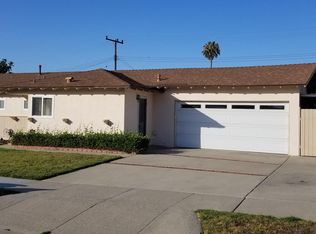 739 Debbie St, Thousand Oaks, CA 91320