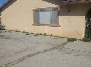 13191 Kiowa Rd APT 1, Apple Valley, CA 92308