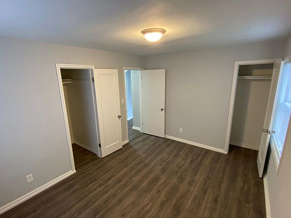 1st bedroom with 2 closets!