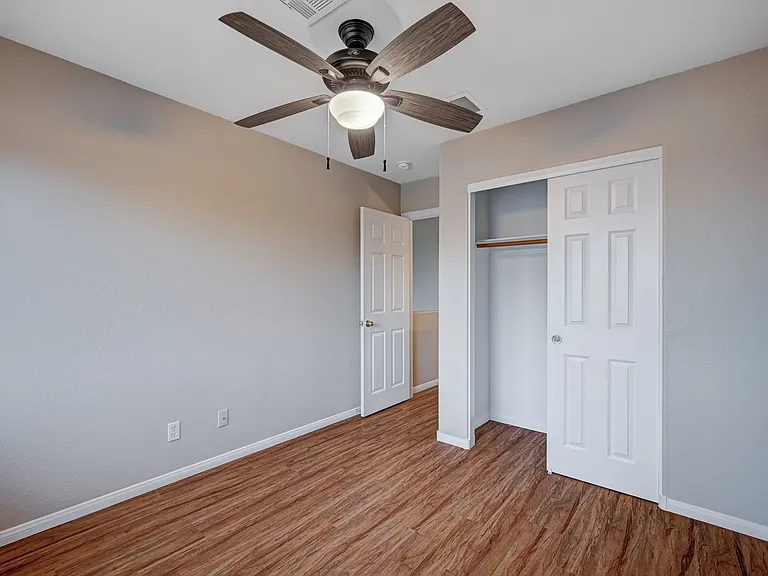 8224 Strawberry Spring St — Photo 25
